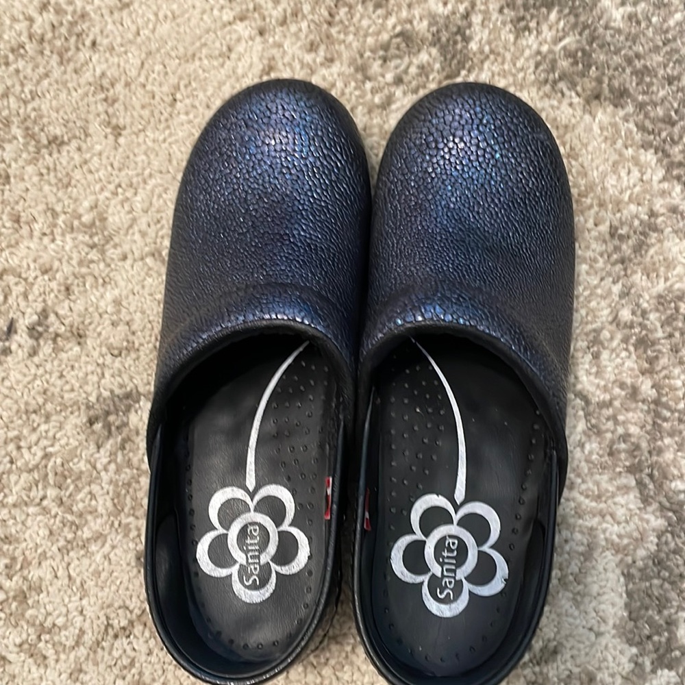 Size 38 Sanitas
